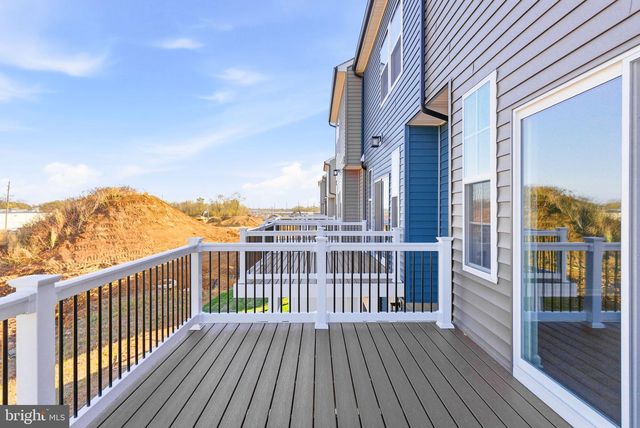 226 MONTEITH DR, Winchester, VA 22601