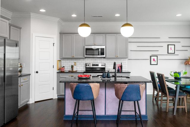 1333 Baldwin Field Circle 38, Hixson, TN 37343