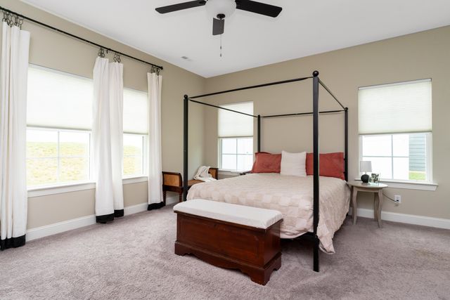 1333 Baldwin Field Circle 38, Hixson, TN 37343