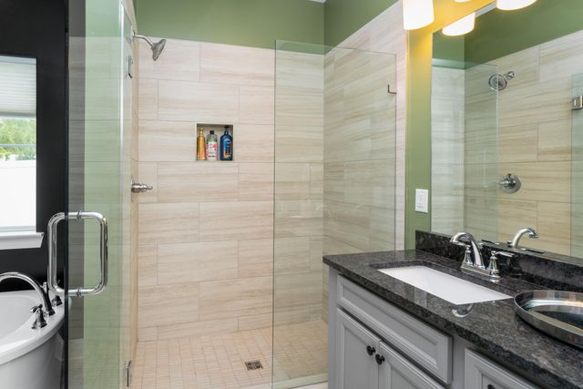 1333 Baldwin Field Circle 38, Hixson, TN 37343