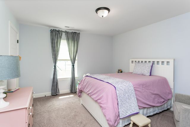 1333 Baldwin Field Circle 38, Hixson, TN 37343