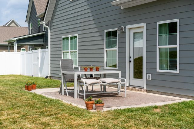 1333 Baldwin Field Circle 38, Hixson, TN 37343