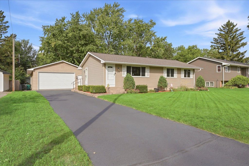 9800 3rd Street NE, Blaine, MN 55434 — photo 2