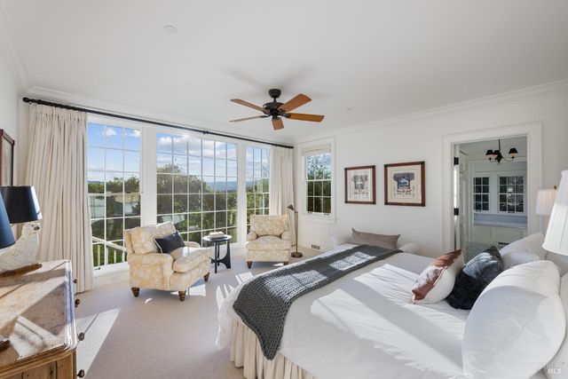 2220 Warm Springs Rd, Glen Ellen, CA 95442