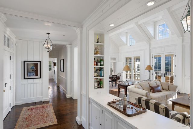 2220 Warm Springs Rd, Glen Ellen, CA 95442