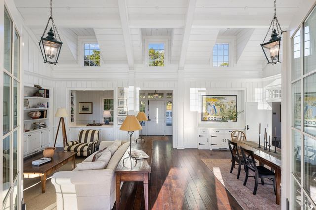 2220 Warm Springs Rd, Glen Ellen, CA 95442