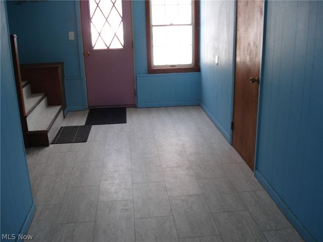 716 Chestnut Street, Conneaut, OH 44030