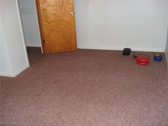 716 Chestnut Street, Conneaut, OH 44030