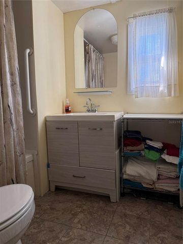 7803 46TH AVENUE N 129, St Petersburg, FL 33709