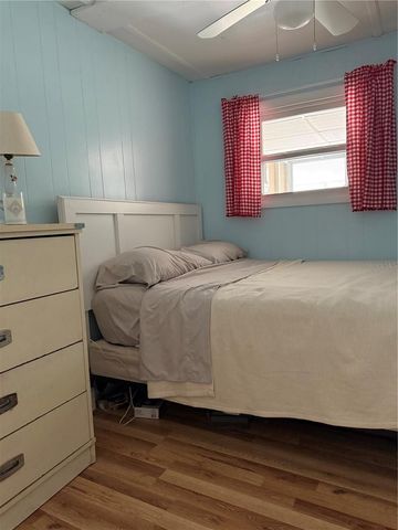 7803 46TH AVENUE N 129, St Petersburg, FL 33709