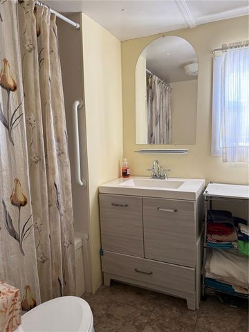 7803 46TH AVENUE N 129, St Petersburg, FL 33709