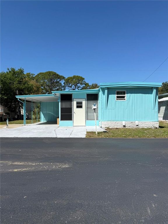 7803 46TH AVENUE N 129, St Petersburg, FL 33709