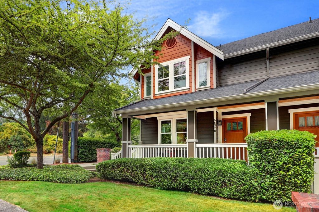 5807 B 55th Avenue NE, Seattle, WA 98105
