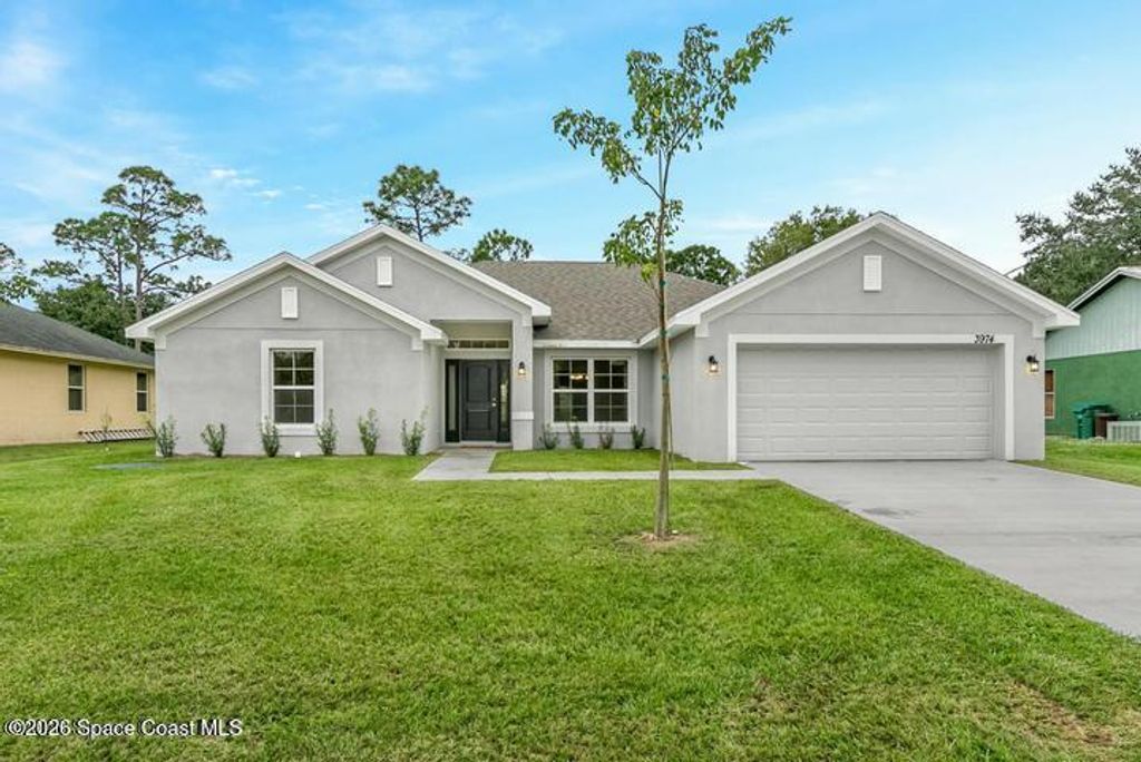 621 Paigo Street SE, Palm Bay, FL 32909