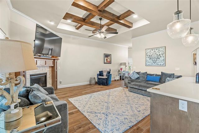 2253 N Payton Court, Mustang, OK 73064