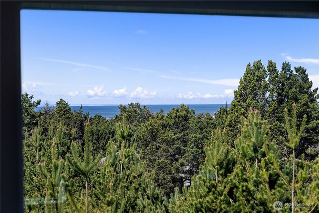 29375 L Lane, Ocean Park, WA 98640