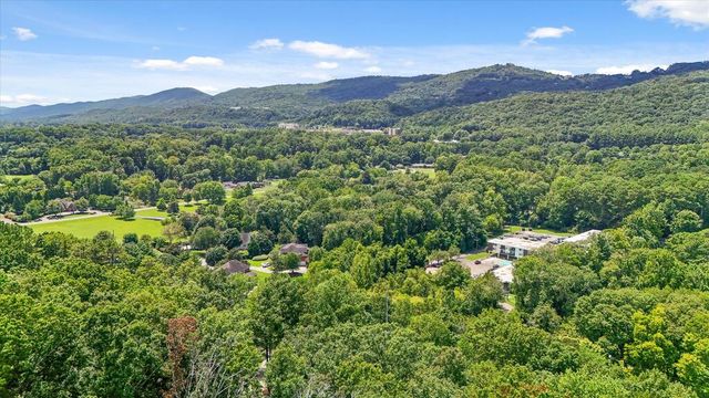 114 N Tibbs Road, Dalton, GA 30720