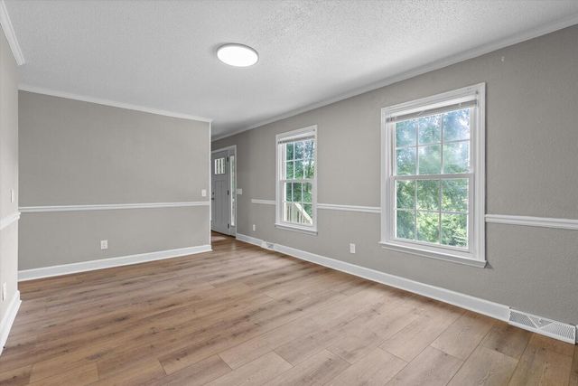 114 N Tibbs Road, Dalton, GA 30720