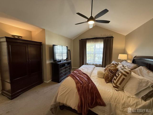 73 Heather Court, South Brunswick, NJ 08852