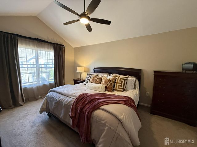 73 Heather Court, South Brunswick, NJ 08852