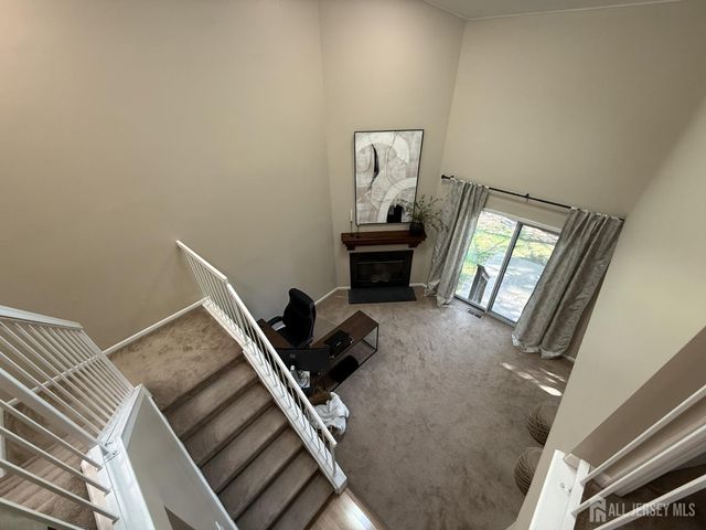73 Heather Court, South Brunswick, NJ 08852
