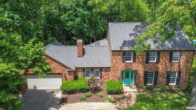 6421 N JAMESTOWN Road, Peoria, IL 61615