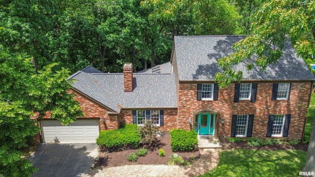 6421 N JAMESTOWN Road, Peoria, IL 61615