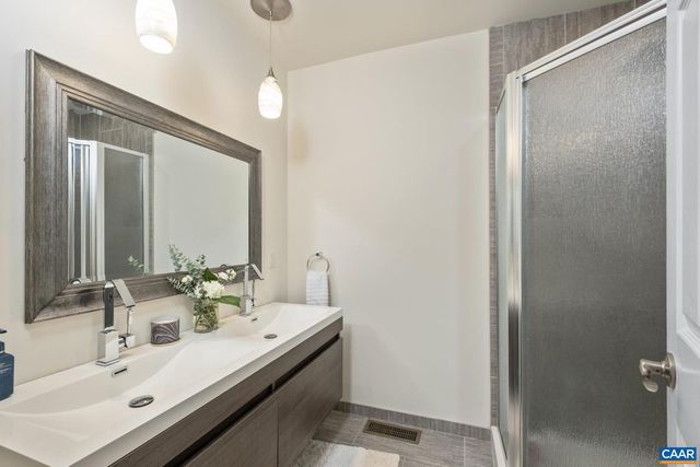 57 KATHY CT, Palmyra, VA 22963