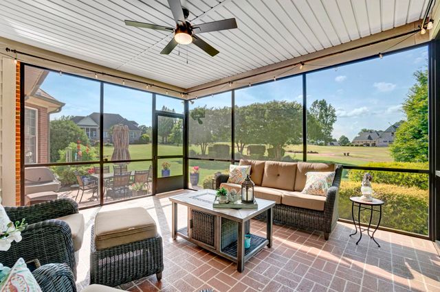 621 Parkland Avenue, Inman, SC 29349