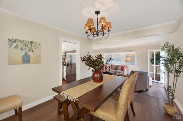 3932 Montrose St, Napa, CA 94558