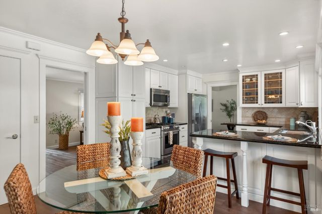 3932 Montrose St, Napa, CA 94558