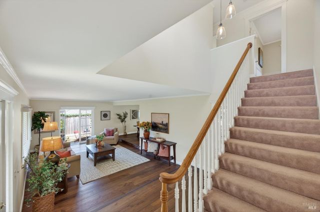 3932 Montrose St, Napa, CA 94558