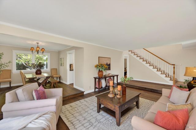 3932 Montrose St, Napa, CA 94558