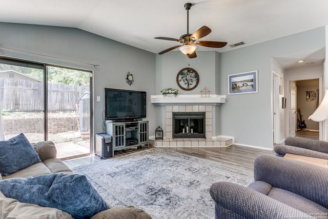 9503 Autumn Oaks, San Antonio, TX 78254