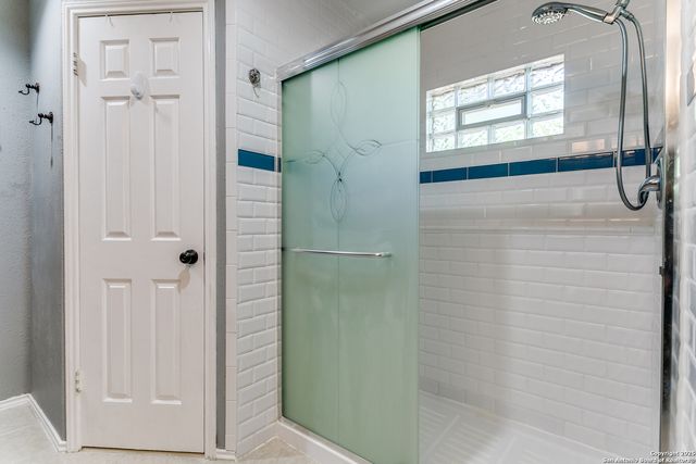9503 Autumn Oaks, San Antonio, TX 78254