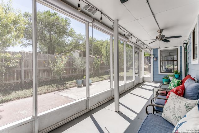 9503 Autumn Oaks, San Antonio, TX 78254