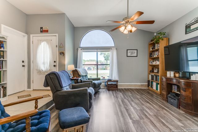9503 Autumn Oaks, San Antonio, TX 78254