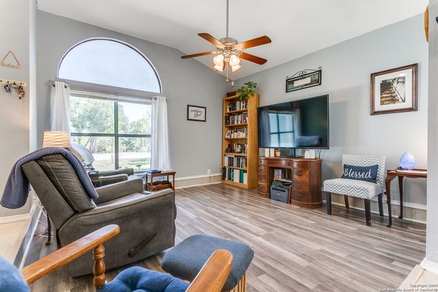 9503 Autumn Oaks, San Antonio, TX 78254