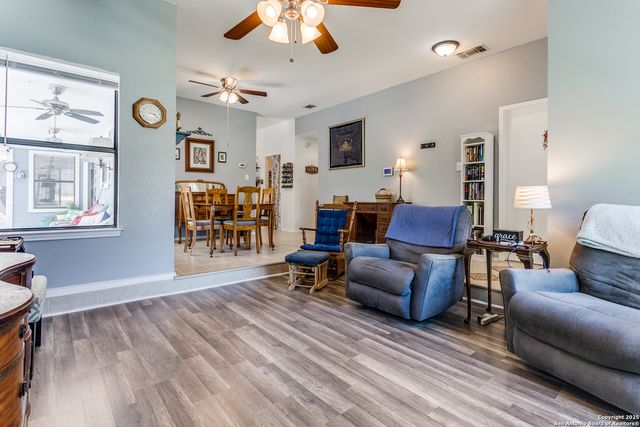 9503 Autumn Oaks, San Antonio, TX 78254