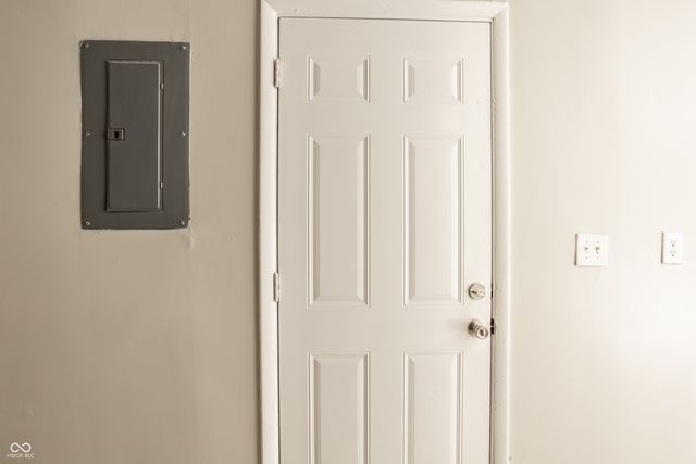 4040 Aspen Way, Indianapolis, IN 46226