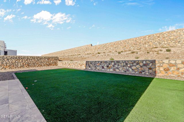 1760 Showdown Court, El Paso, TX 79911