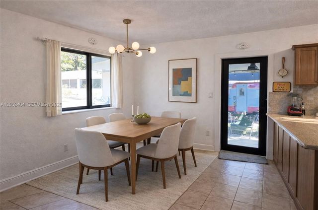 581 NW 185th St 0, Miami Gardens, FL 33169