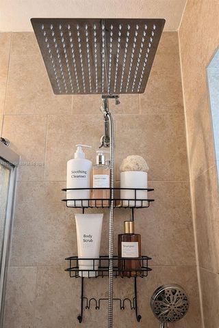 581 NW 185th St 0, Miami Gardens, FL 33169