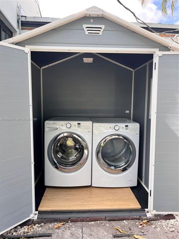 581 NW 185th St 0, Miami Gardens, FL 33169