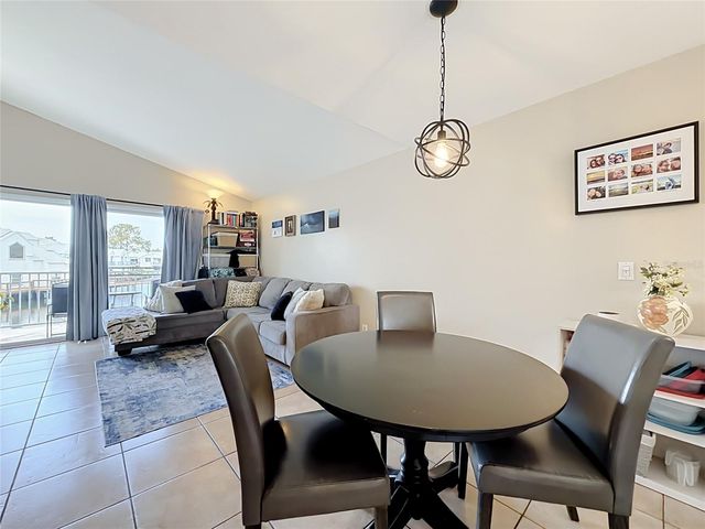 2504 WOODGATE BOULEVARD 203, Orlando, FL 32822