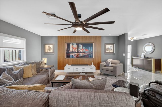 1721 NE 37th Street, Oakland Park, FL 33334