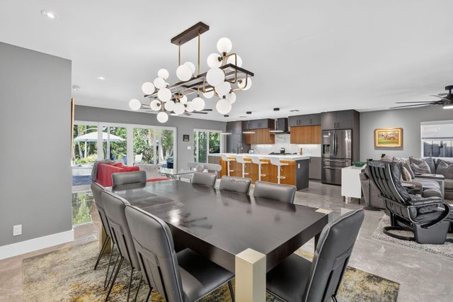 1721 NE 37th Street, Oakland Park, FL 33334