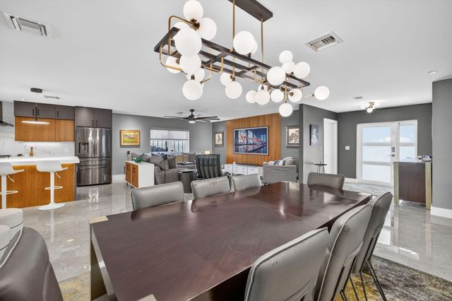 1721 NE 37th Street, Oakland Park, FL 33334