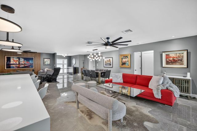 1721 NE 37th Street, Oakland Park, FL 33334