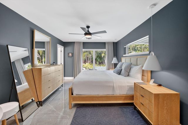 1721 NE 37th Street, Oakland Park, FL 33334